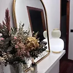La Austera 아파트